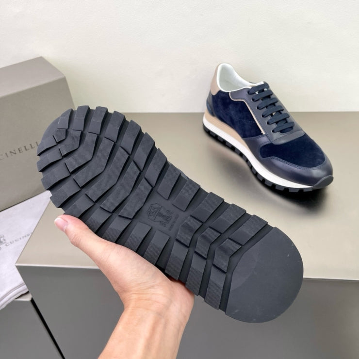 브루넬로 쿠치넬리 스웨이드 스니커즈 네이비