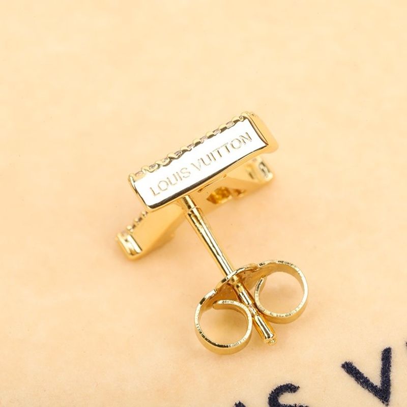 루이비통 귀걸이