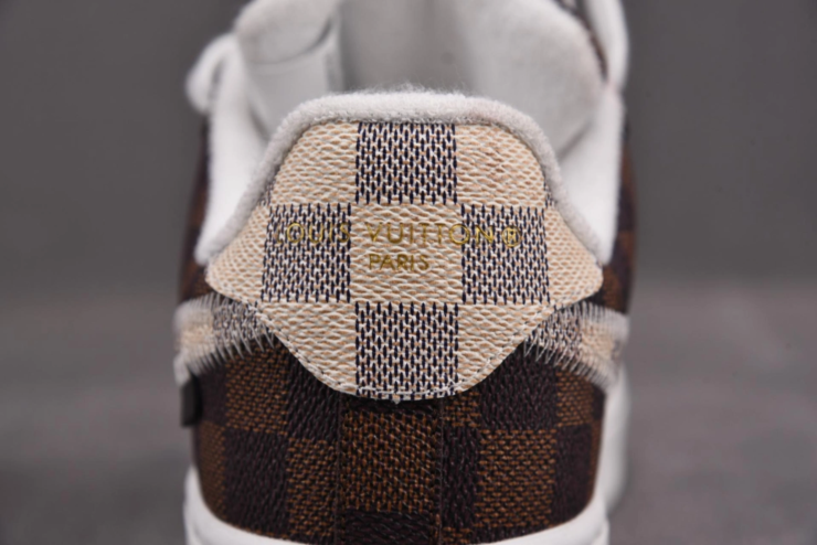 루이비통 x 나이키 에어포스1 버질아블로 모노그램