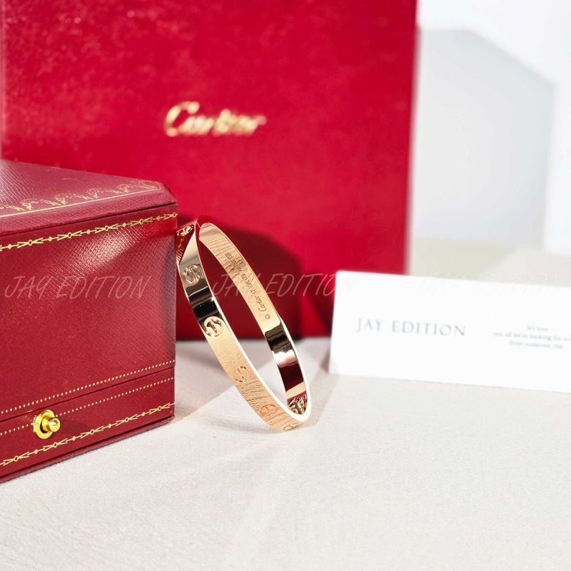 까르띠에 러브 브레이슬릿