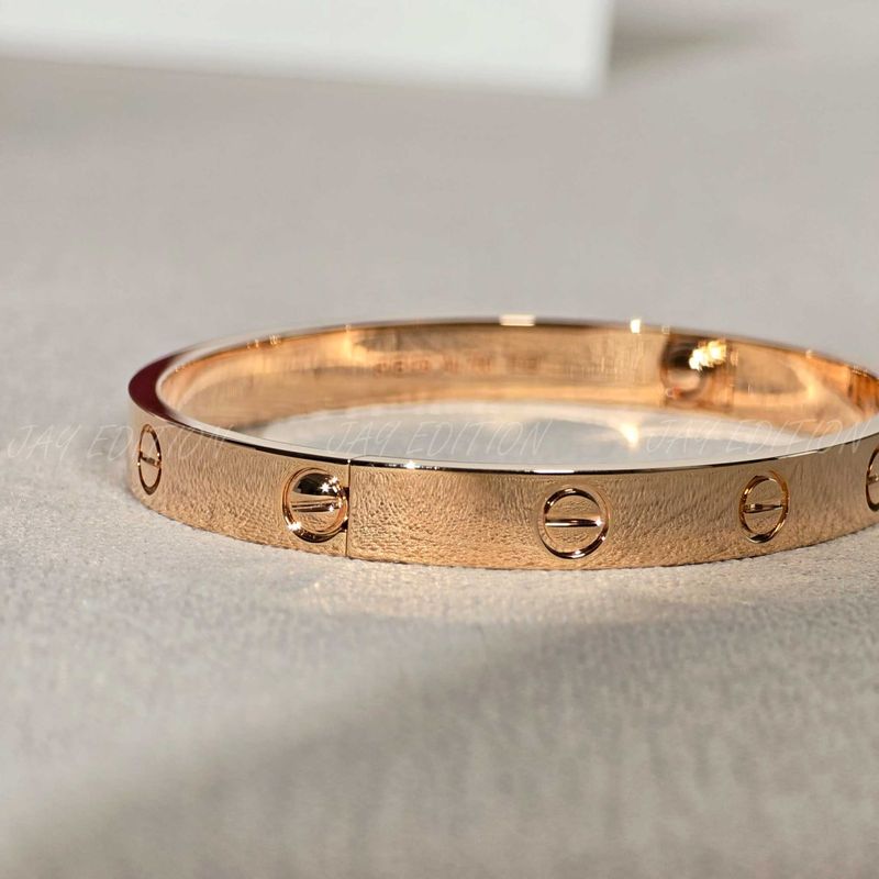 까르띠에 러브 브레이슬릿