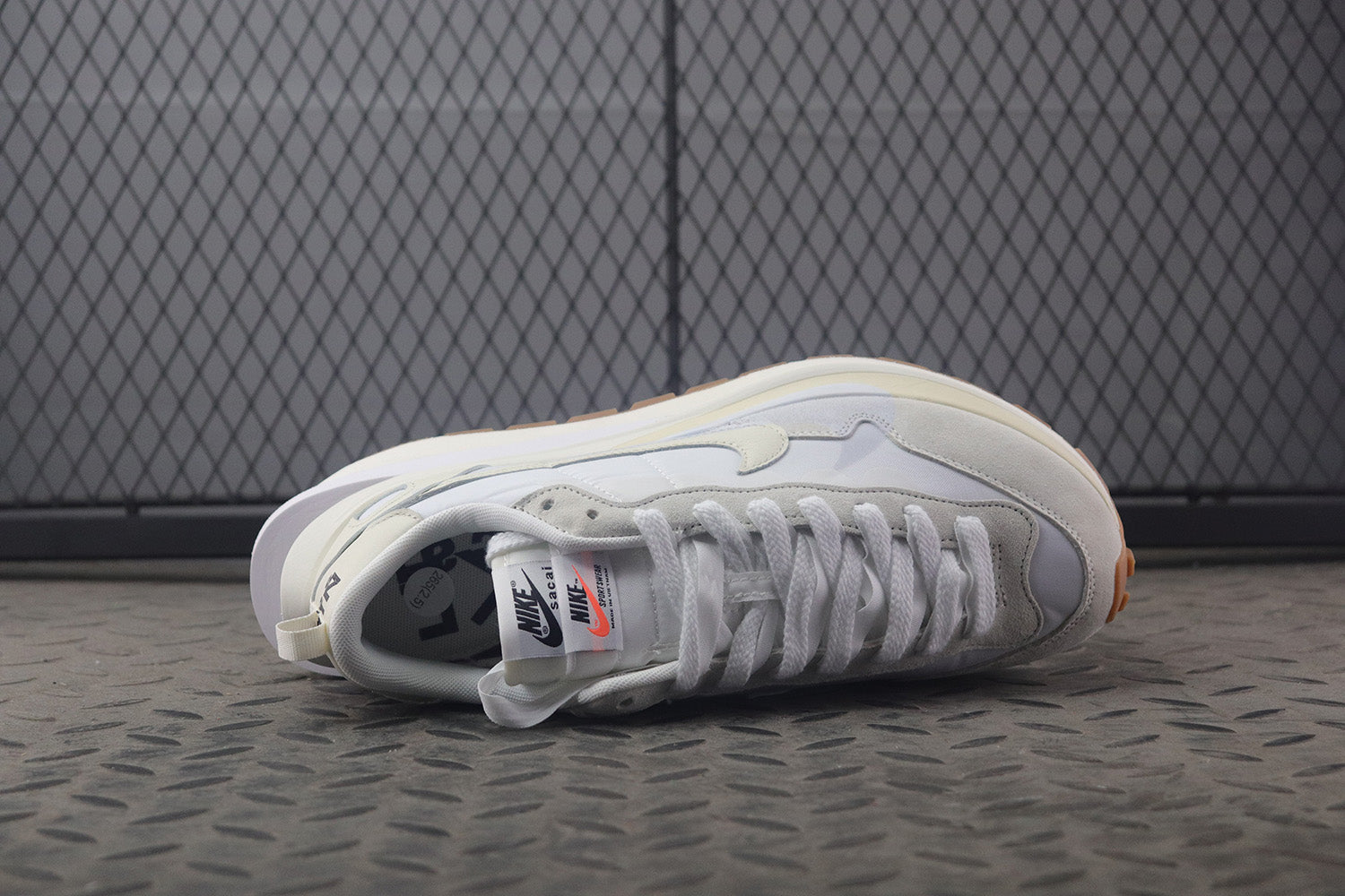 나이키 X 사카이 베이퍼와플 화이트