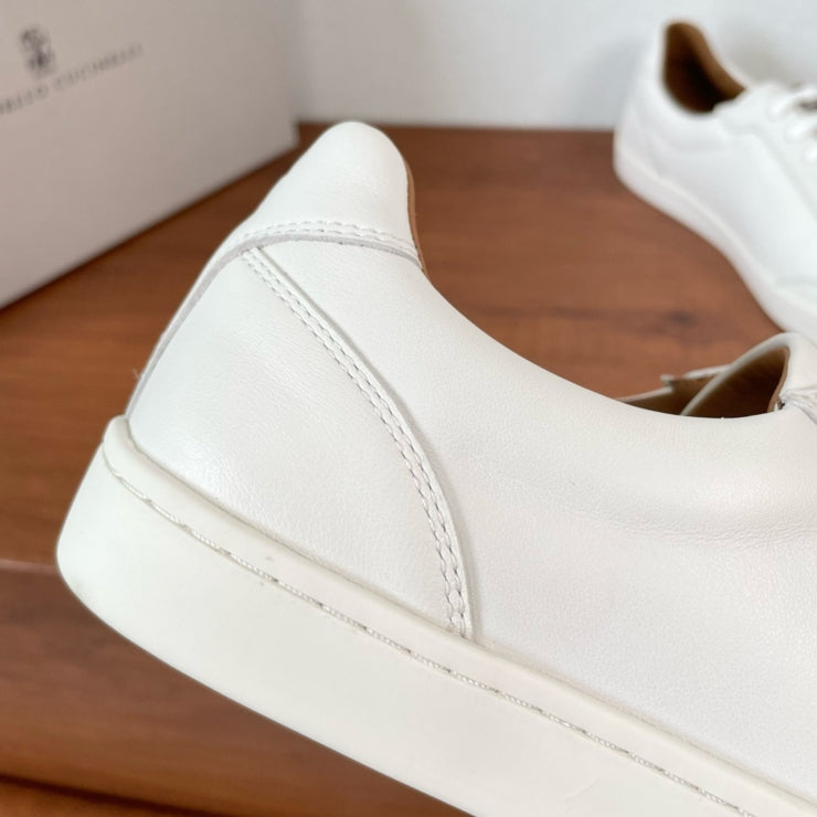 브루넬로 쿠치넬리 로우압 레더 스니커즈 화이트