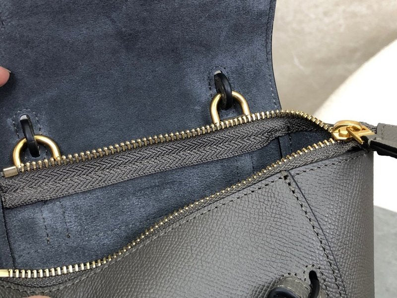 셀린느 벨트백 피코