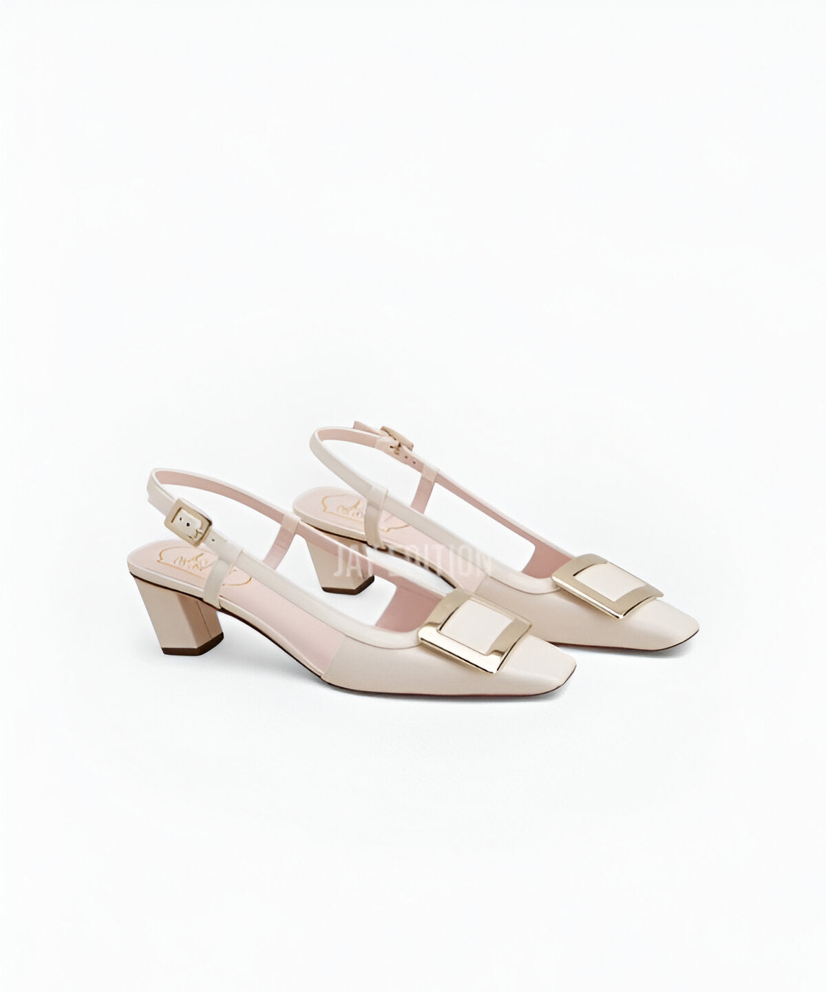 로저비비에 트럼펫 메탈 버클 슬링백 펌프스 메탈 장식과 스트랩이 조화된 힐 디자인