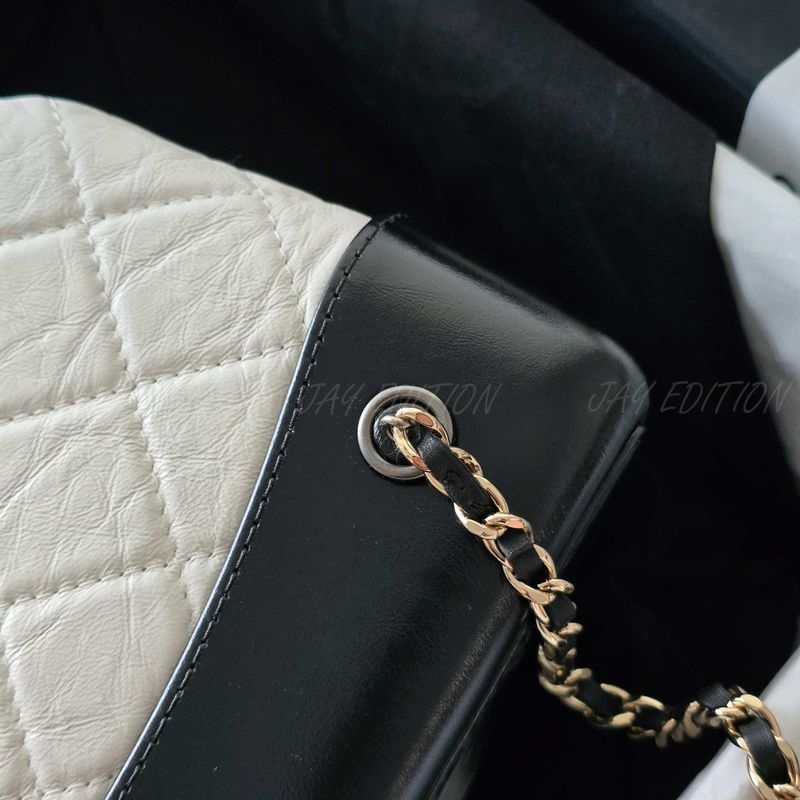 샤넬 가브리엘 백팩 스몰 (화이트)