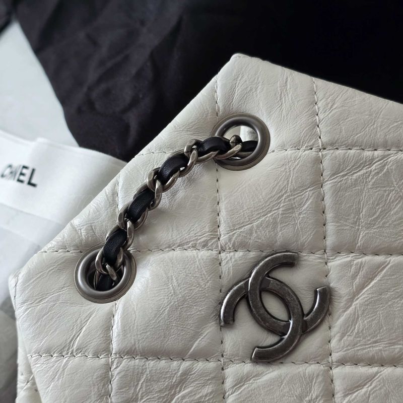 샤넬 가브리엘 백팩 스몰 (화이트)