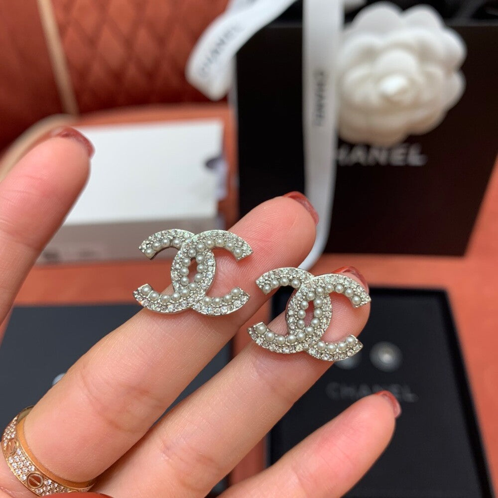샤넬 귀걸이