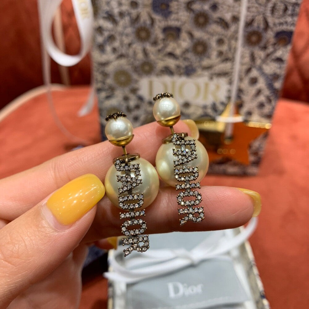 디올 귀걸이