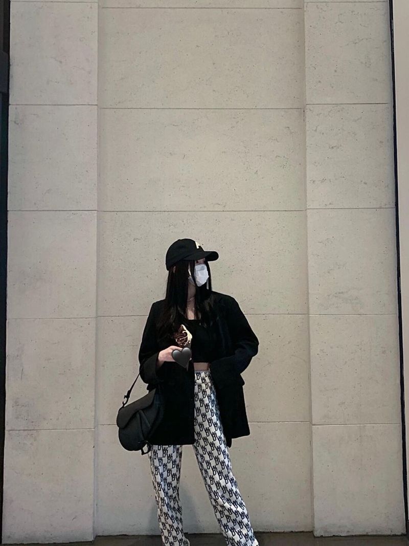 디올 블랙 매트 새들백